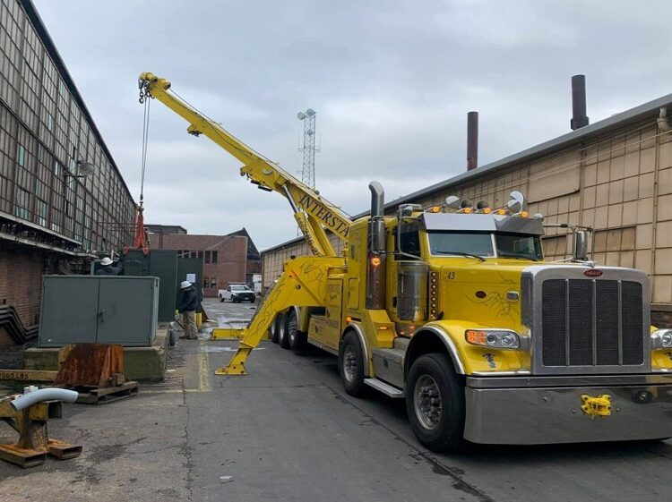 heavy equipment moving services